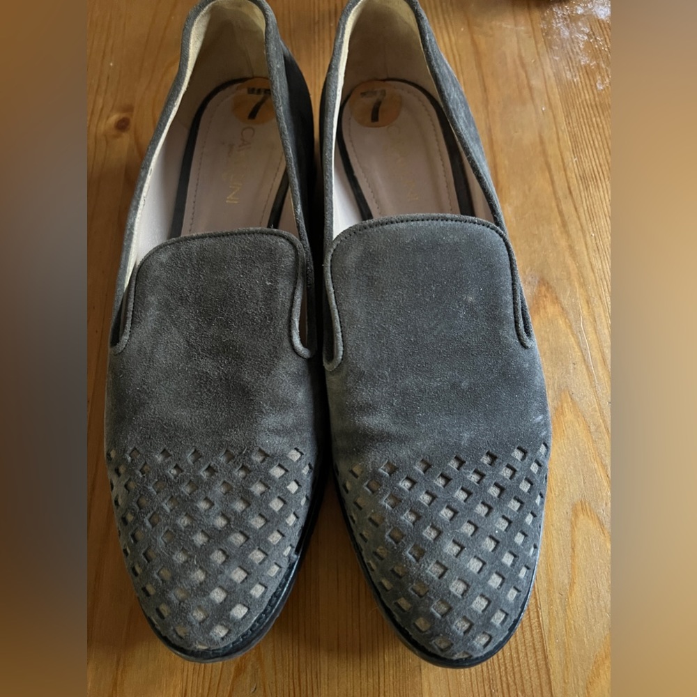 Italian suede size 7 flats